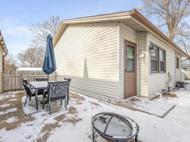 4533 Tenby, LOVES PARK, Illinois 61111, 2 Bedrooms Bedrooms, ,1 BathroomBathrooms,House,For Sale,Tenby,202600675