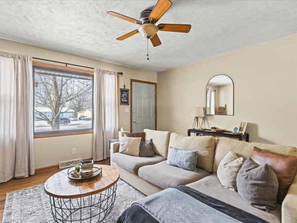 4533 Tenby, LOVES PARK, Illinois 61111, 2 Bedrooms Bedrooms, ,1 BathroomBathrooms,House,For Sale,Tenby,202600675