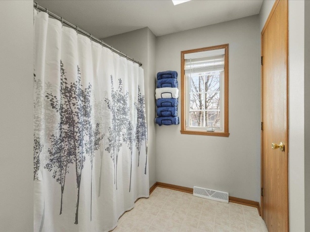 10853 Lemon Grass, ROSCOE, Illinois 61073, 4 Bedrooms Bedrooms, ,2 BathroomsBathrooms,House,For Sale,Lemon Grass,202600678