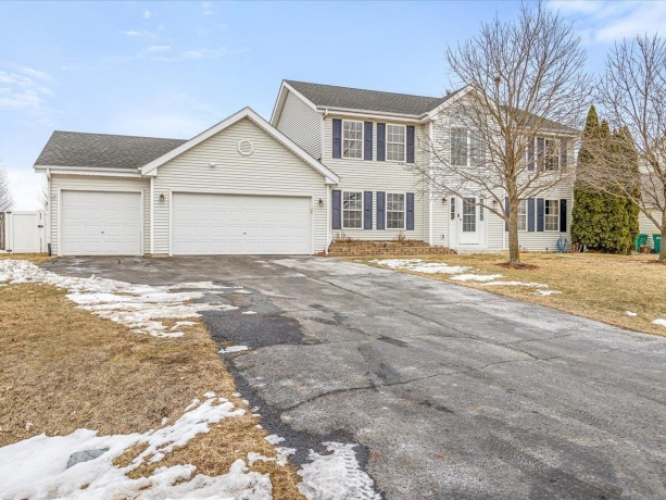 10853 Lemon Grass, ROSCOE, Illinois 61073, 4 Bedrooms Bedrooms, ,2 BathroomsBathrooms,House,For Sale,Lemon Grass,202600678