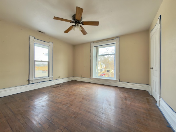 1627 7TH, ROCKFORD, Illinois 61104, ,2 Units,For Sale,7TH,202600679