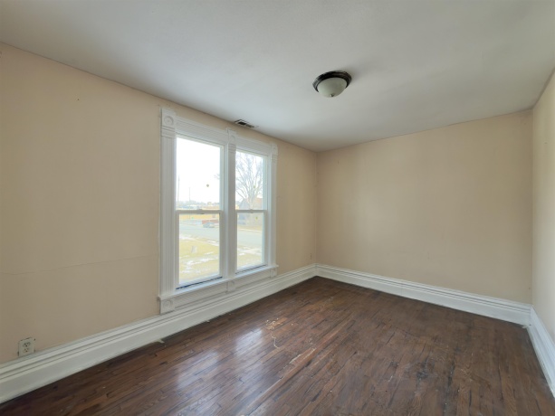 1627 7TH, ROCKFORD, Illinois 61104, ,2 Units,For Sale,7TH,202600679