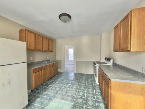 1627 7TH, ROCKFORD, Illinois 61104, ,2 Units,For Sale,7TH,202600679