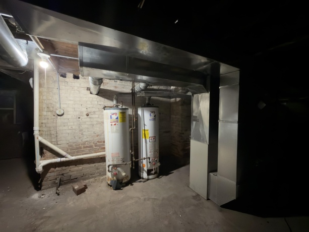 1627 7TH, ROCKFORD, Illinois 61104, ,2 Units,For Sale,7TH,202600679