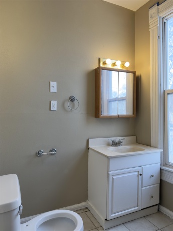 1627 7TH, ROCKFORD, Illinois 61104, ,2 Units,For Sale,7TH,202600679