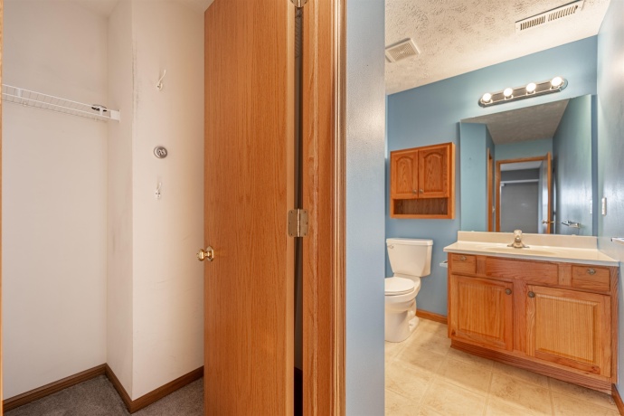 5154 Diane, ROCKFORD, Illinois 61108, 2 Bedrooms Bedrooms, ,2 BathroomsBathrooms,Condominium,For Sale,Diane,202600683