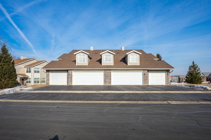 5154 Diane, ROCKFORD, Illinois 61108, 2 Bedrooms Bedrooms, ,2 BathroomsBathrooms,Condominium,For Sale,Diane,202600683