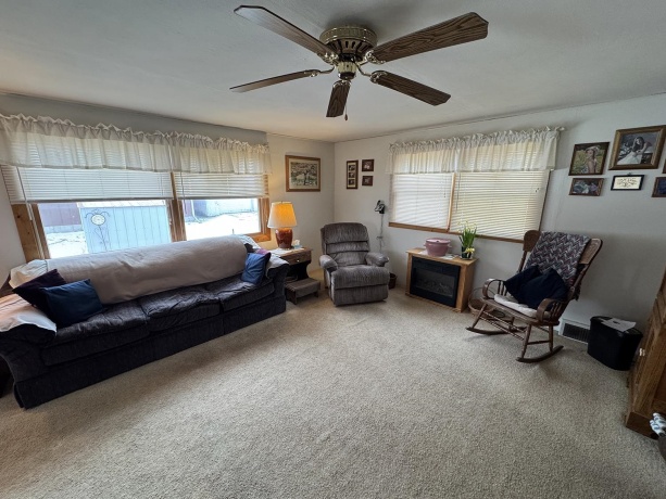 328 Carroll, LANARK, Illinois 61046, 3 Bedrooms Bedrooms, ,2 BathroomsBathrooms,House,For Sale,Carroll,202600521