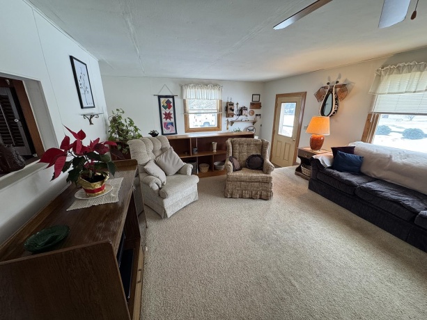 328 Carroll, LANARK, Illinois 61046, 3 Bedrooms Bedrooms, ,2 BathroomsBathrooms,House,For Sale,Carroll,202600521