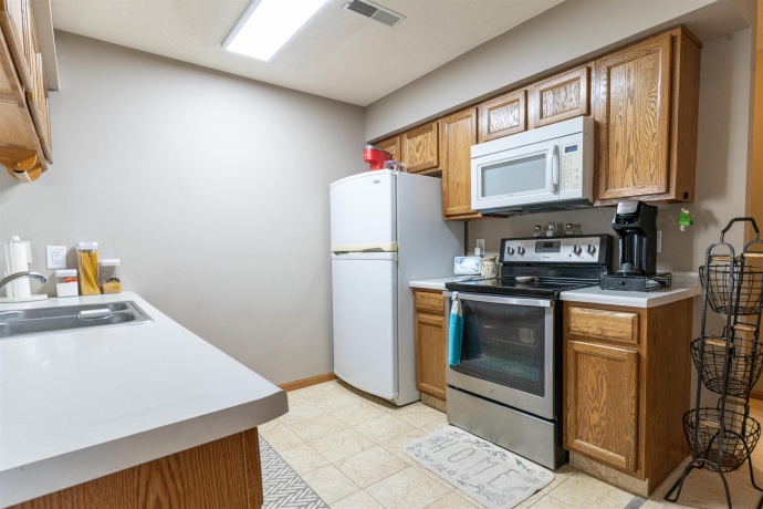 6502 Timberleaf, LOVES PARK, Illinois 61111, 2 Bedrooms Bedrooms, ,1 BathroomBathrooms,Condominium,For Sale,Timberleaf,202600688