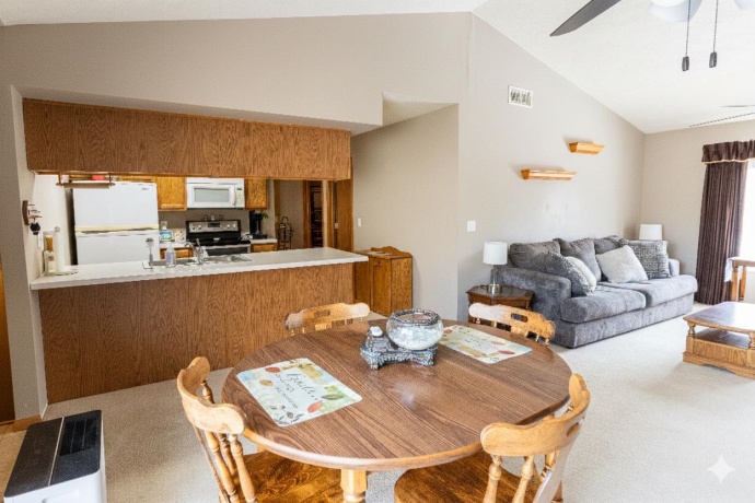 6502 Timberleaf, LOVES PARK, Illinois 61111, 2 Bedrooms Bedrooms, ,1 BathroomBathrooms,Condominium,For Sale,Timberleaf,202600688