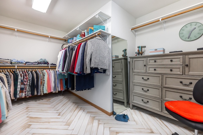 7 Colony, GALENA, Illinois 61036, 4 Bedrooms Bedrooms, ,3 BathroomsBathrooms,House,For Sale,Colony,202600691