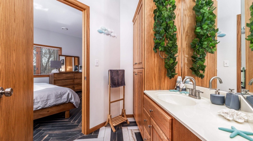 7 Colony, GALENA, Illinois 61036, 4 Bedrooms Bedrooms, ,3 BathroomsBathrooms,House,For Sale,Colony,202600691