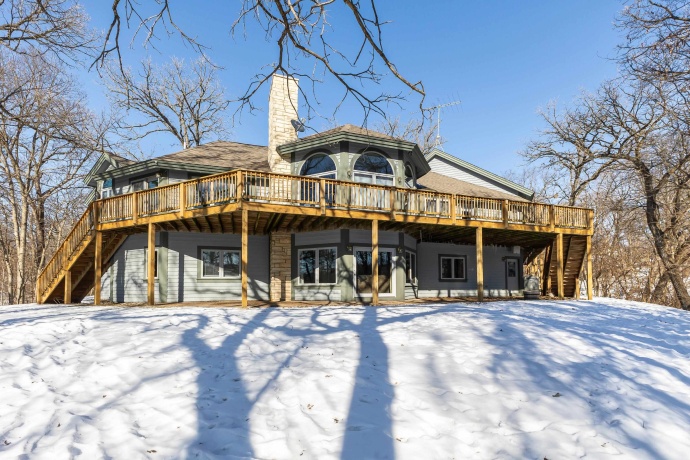 7 Colony, GALENA, Illinois 61036, 4 Bedrooms Bedrooms, ,3 BathroomsBathrooms,House,For Sale,Colony,202600691