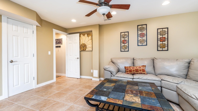 2 Sunbow, GALENA, Illinois 61036, 2 Bedrooms Bedrooms, ,2 BathroomsBathrooms,House,For Sale,Sunbow,202505666