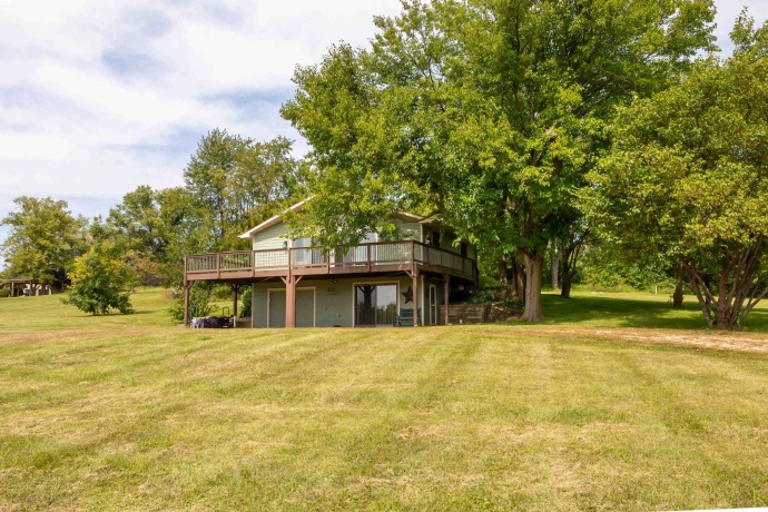 2 Sunbow, GALENA, Illinois 61036, 2 Bedrooms Bedrooms, ,2 BathroomsBathrooms,House,For Sale,Sunbow,202505666