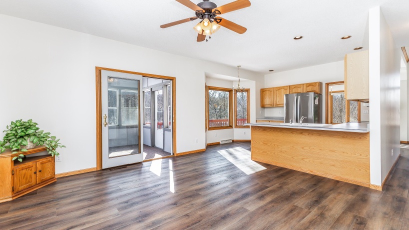 27 Augusta, GALENA, Illinois 61036, 4 Bedrooms Bedrooms, ,3 BathroomsBathrooms,House,For Sale,Augusta,202600693