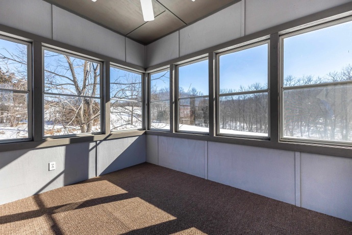 27 Augusta, GALENA, Illinois 61036, 4 Bedrooms Bedrooms, ,3 BathroomsBathrooms,House,For Sale,Augusta,202600693