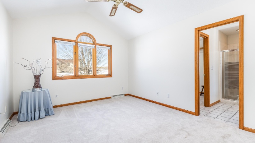 27 Augusta, GALENA, Illinois 61036, 4 Bedrooms Bedrooms, ,3 BathroomsBathrooms,House,For Sale,Augusta,202600693