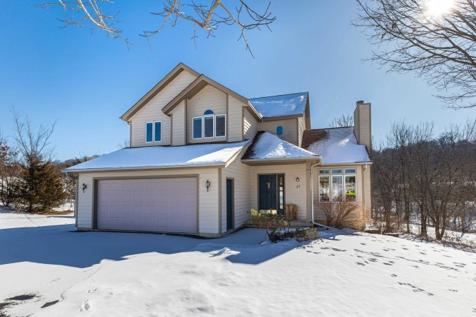 27 Augusta, GALENA, Illinois 61036, 4 Bedrooms Bedrooms, ,3 BathroomsBathrooms,House,For Sale,Augusta,202600693