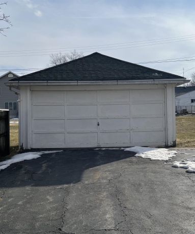 124 Maple, STOCKTON, Illinois 61085, 3 Bedrooms Bedrooms, ,1 BathroomBathrooms,House,For Sale,Maple,202600697