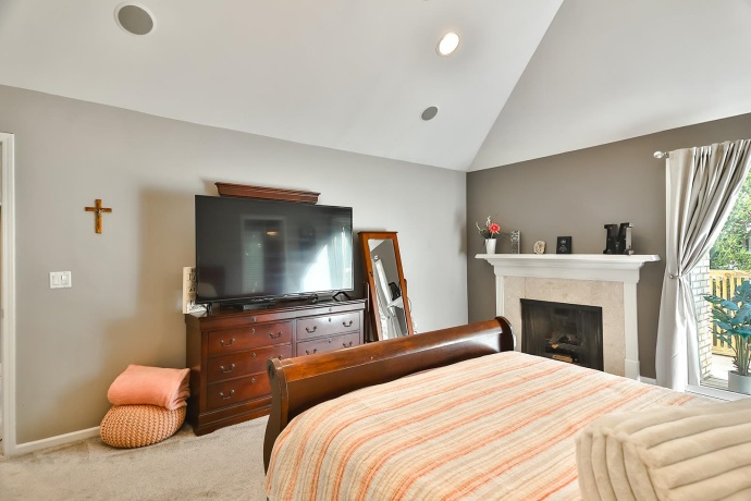 3364 Ramblewood, ROCKFORD, Illinois 61114, 5 Bedrooms Bedrooms, ,3 BathroomsBathrooms,House,For Sale,Ramblewood,202506190