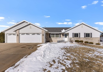 105 ROLLIN, LENA, Illinois 61048, 4 Bedrooms Bedrooms, ,3 BathroomsBathrooms,House,For Sale,ROLLIN,202600702