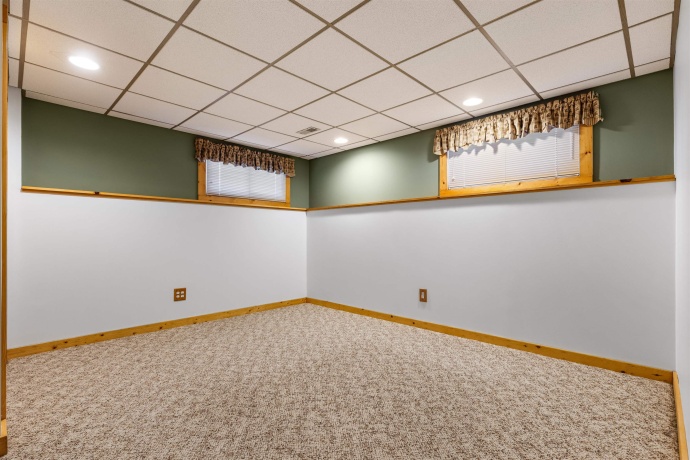 105 ROLLIN, LENA, Illinois 61048, 4 Bedrooms Bedrooms, ,3 BathroomsBathrooms,House,For Sale,ROLLIN,202600702