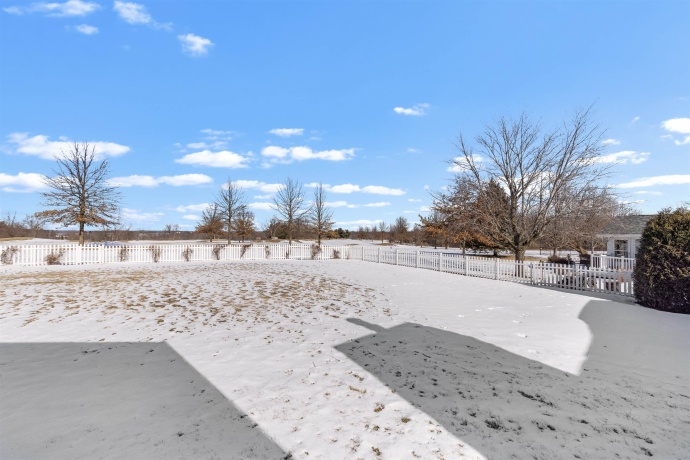 105 ROLLIN, LENA, Illinois 61048, 4 Bedrooms Bedrooms, ,3 BathroomsBathrooms,House,For Sale,ROLLIN,202600702