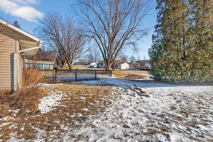 325 Bradmar, PEARL CITY, Illinois 61062, 3 Bedrooms Bedrooms, ,2 BathroomsBathrooms,House,For Sale,Bradmar,202600703