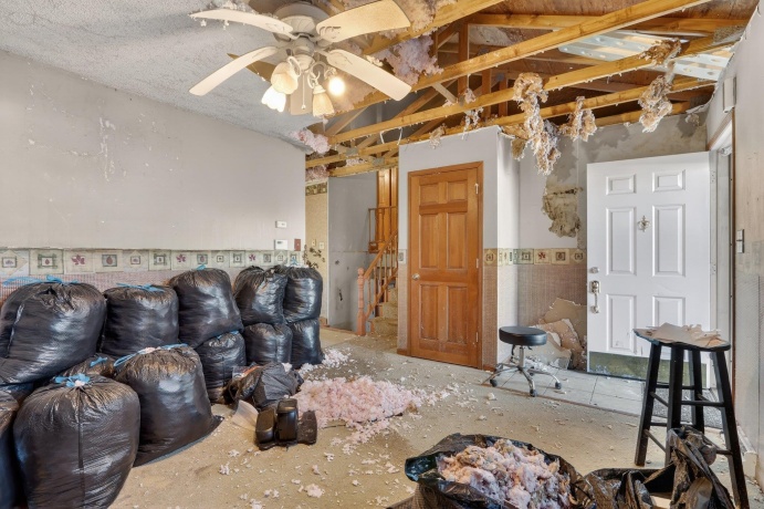 325 Bradmar, PEARL CITY, Illinois 61062, 3 Bedrooms Bedrooms, ,2 BathroomsBathrooms,House,For Sale,Bradmar,202600703