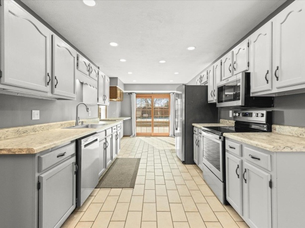 4361 Pfister, ROSCOE, Illinois 61073, 3 Bedrooms Bedrooms, ,2 BathroomsBathrooms,House,For Sale,Pfister,202600704