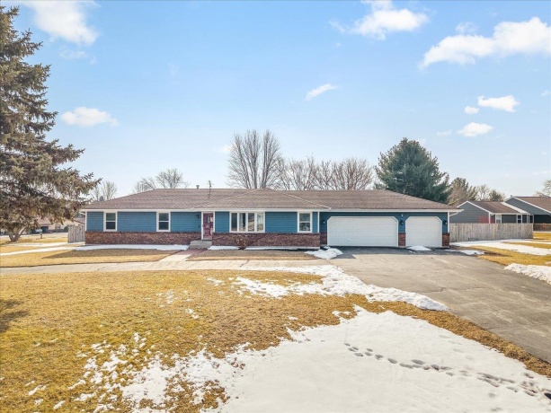 4361 Pfister, ROSCOE, Illinois 61073, 3 Bedrooms Bedrooms, ,2 BathroomsBathrooms,House,For Sale,Pfister,202600704