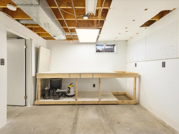 4361 Pfister, ROSCOE, Illinois 61073, 3 Bedrooms Bedrooms, ,2 BathroomsBathrooms,House,For Sale,Pfister,202600704