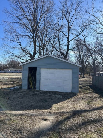 129 Main, AMBOY, Illinois 61310, 3 Bedrooms Bedrooms, ,1 BathroomBathrooms,House,For Sale,Main,202600705