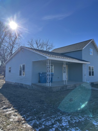 129 Main, AMBOY, Illinois 61310, 3 Bedrooms Bedrooms, ,1 BathroomBathrooms,House,For Sale,Main,202600705