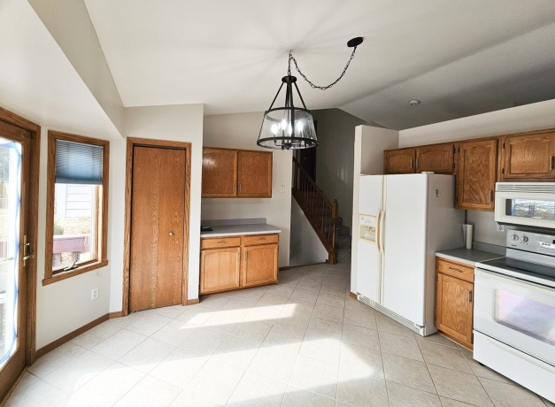 5927 Linden, ROCKFORD, Illinois 61108, 4 Bedrooms Bedrooms, ,2 BathroomsBathrooms,House,For Sale,Linden,202600707