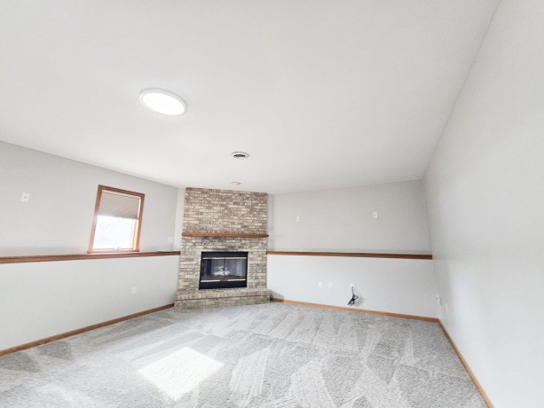 5927 Linden, ROCKFORD, Illinois 61108, 4 Bedrooms Bedrooms, ,2 BathroomsBathrooms,House,For Sale,Linden,202600707