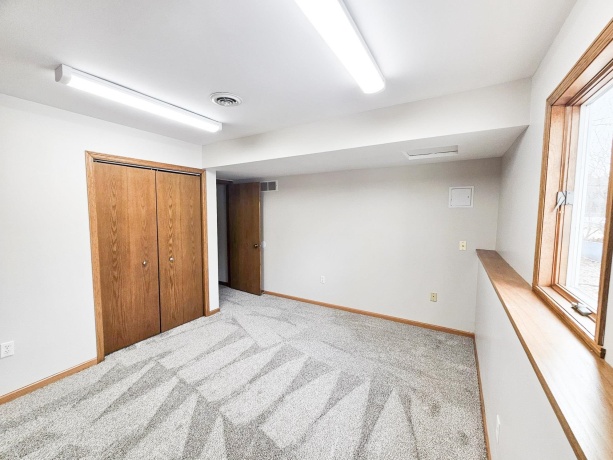 5927 Linden, ROCKFORD, Illinois 61108, 4 Bedrooms Bedrooms, ,2 BathroomsBathrooms,House,For Sale,Linden,202600707