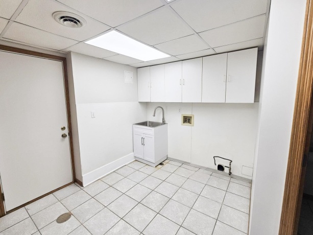 5927 Linden, ROCKFORD, Illinois 61108, 4 Bedrooms Bedrooms, ,2 BathroomsBathrooms,House,For Sale,Linden,202600707