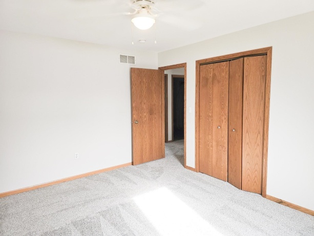 5927 Linden, ROCKFORD, Illinois 61108, 4 Bedrooms Bedrooms, ,2 BathroomsBathrooms,House,For Sale,Linden,202600707