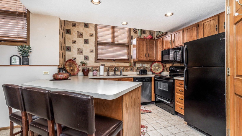 120 Walnut Hill, GALENA, Illinois 61036, 2 Bedrooms Bedrooms, ,2 BathroomsBathrooms,Condominium,For Sale,Walnut Hill,202600706