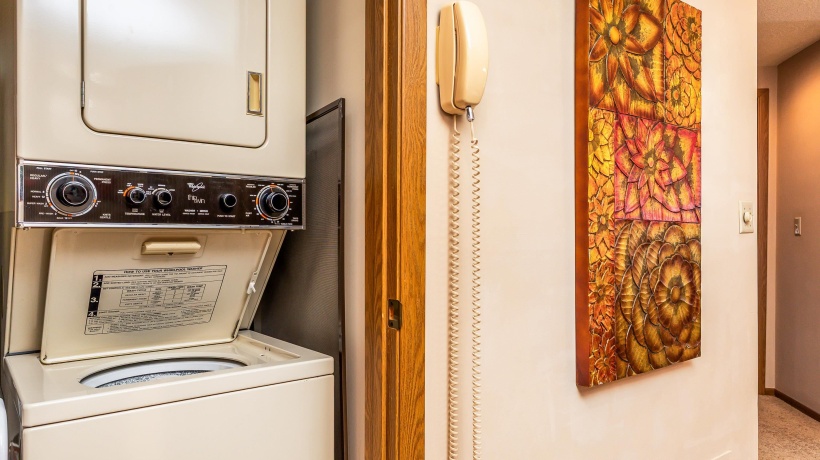 120 Walnut Hill, GALENA, Illinois 61036, 2 Bedrooms Bedrooms, ,2 BathroomsBathrooms,Condominium,For Sale,Walnut Hill,202600706