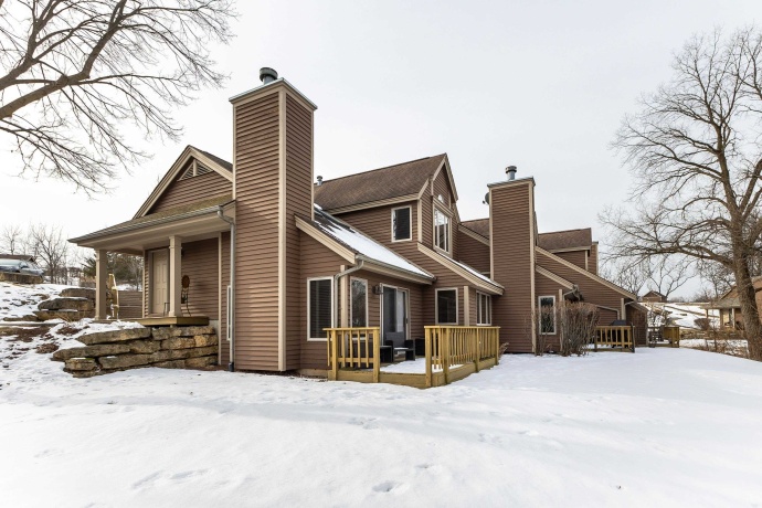 120 Walnut Hill, GALENA, Illinois 61036, 2 Bedrooms Bedrooms, ,2 BathroomsBathrooms,Condominium,For Sale,Walnut Hill,202600706