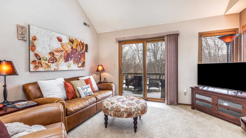 120 Walnut Hill, GALENA, Illinois 61036, 2 Bedrooms Bedrooms, ,2 BathroomsBathrooms,Condominium,For Sale,Walnut Hill,202600706