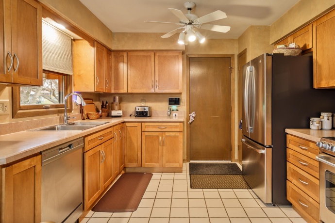 3165 Cavendish, ROCKFORD, Illinois 61109, 3 Bedrooms Bedrooms, ,1 BathroomBathrooms,House,For Sale,Cavendish,202600155