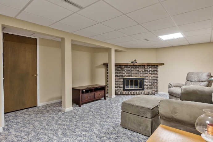 3165 Cavendish, ROCKFORD, Illinois 61109, 3 Bedrooms Bedrooms, ,1 BathroomBathrooms,House,For Sale,Cavendish,202600155