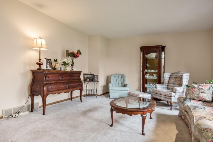 3165 Cavendish, ROCKFORD, Illinois 61109, 3 Bedrooms Bedrooms, ,1 BathroomBathrooms,House,For Sale,Cavendish,202600155