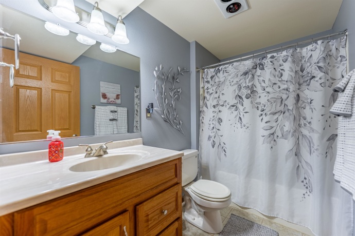 2035 Hillsdown, LAKE SUMMERSET, Illinois 61019, 4 Bedrooms Bedrooms, ,3 BathroomsBathrooms,House,For Sale,Hillsdown,202600708