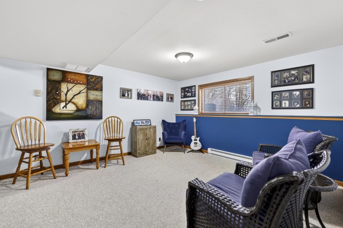 2035 Hillsdown, LAKE SUMMERSET, Illinois 61019, 4 Bedrooms Bedrooms, ,3 BathroomsBathrooms,House,For Sale,Hillsdown,202600708